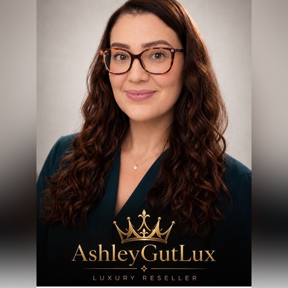 ashleygutlux